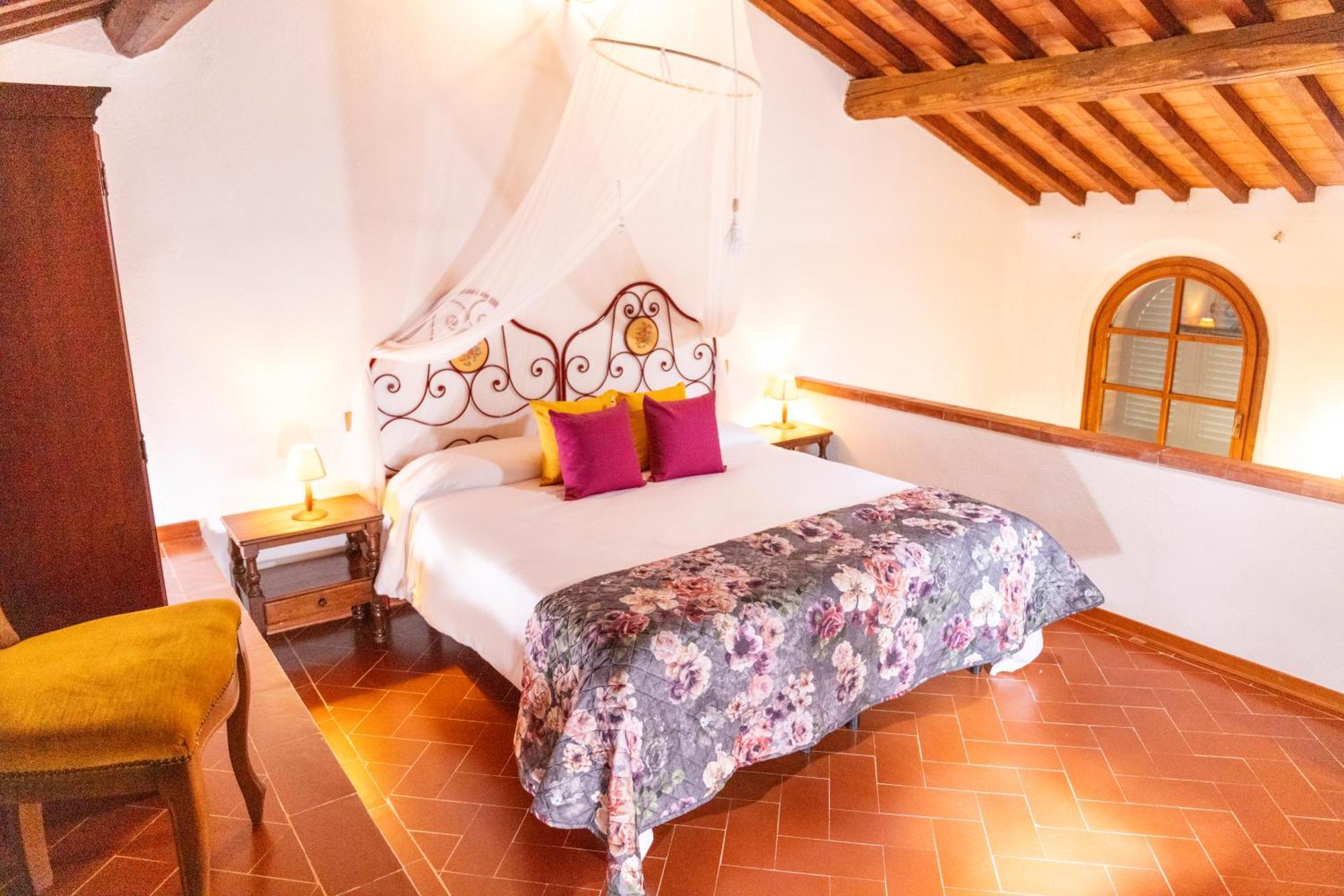 Borgo Il Poggio Agritourismo Villa Montaione Luaran gambar