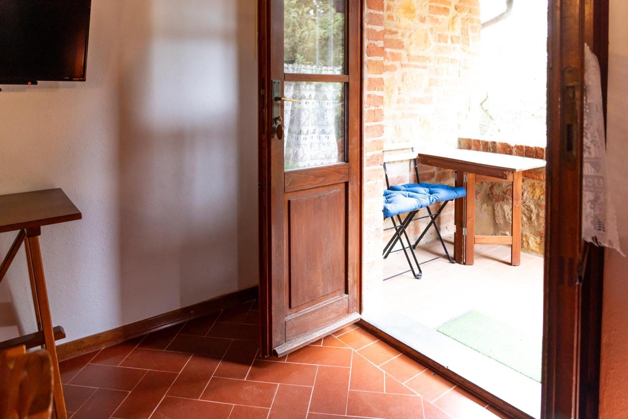 Borgo Il Poggio Agritourismo Villa Montaione Luaran gambar