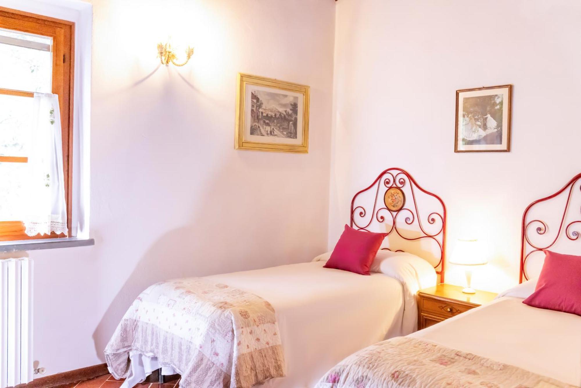 Borgo Il Poggio Agritourismo Villa Montaione Luaran gambar