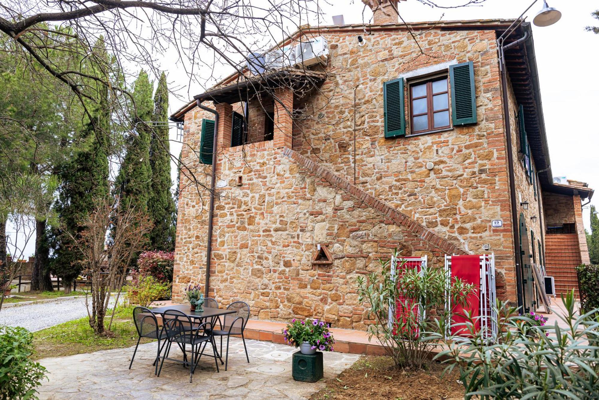 Borgo Il Poggio Agritourismo Villa Montaione Luaran gambar